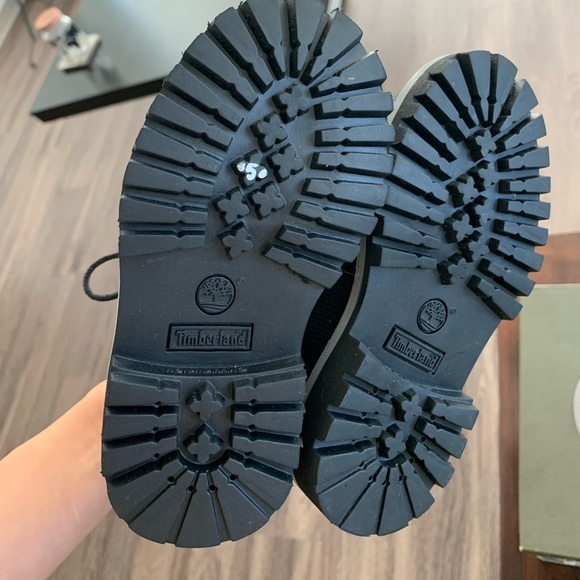 New Toddler Timberlands - Picture 5 of 7